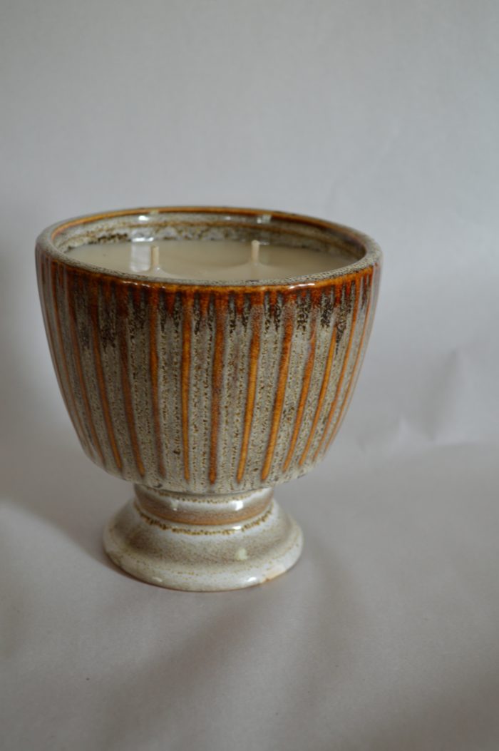 20 oz Distressed Mocha Compote Candle
